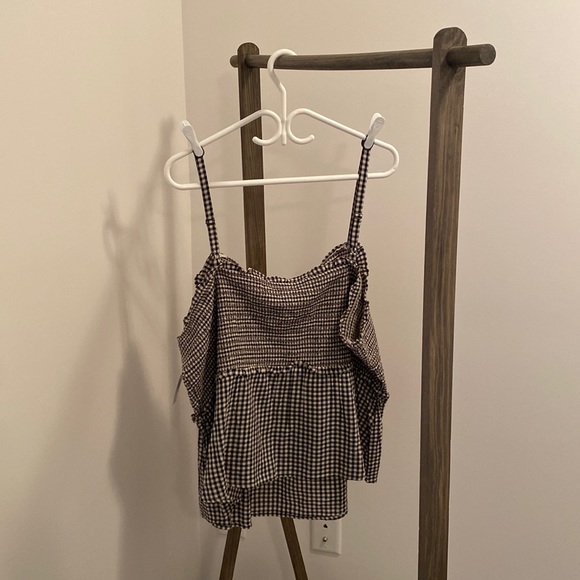 Old Navy - Picture 4 of 6